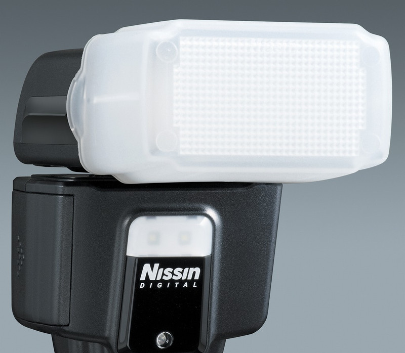 FLASH i40 x Nikon